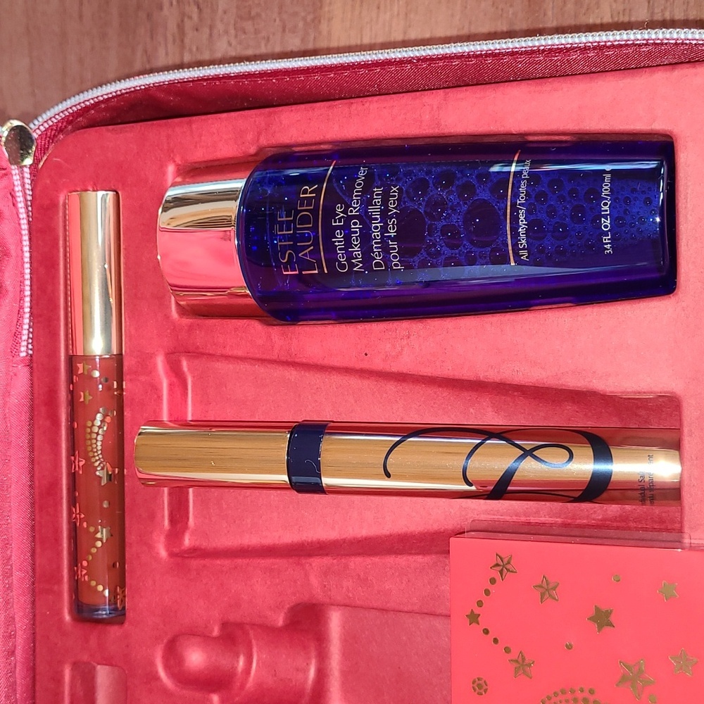 NWOT Estee Lauder 2023 Red Train Case Cosmetic Bag Lip Stick Eye Shadow Mascara - Picture 5 of 9